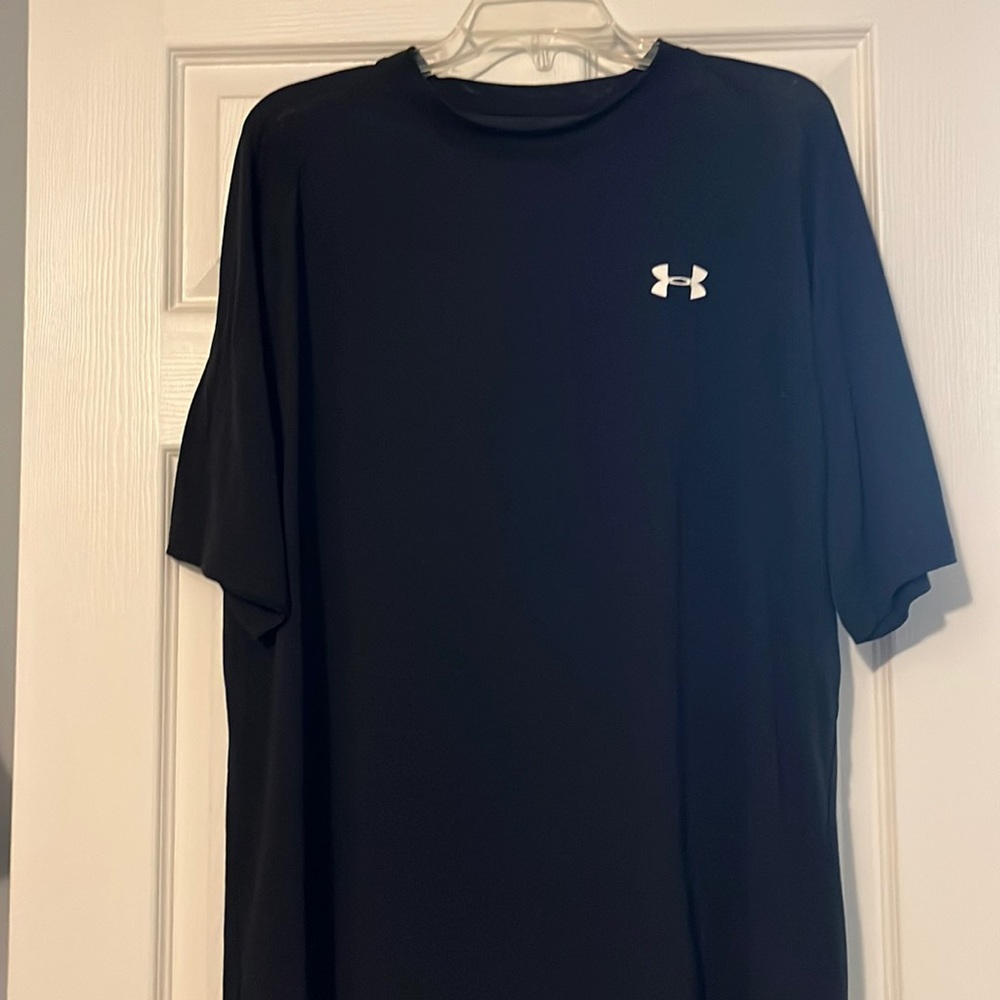 Under Armour heat gear shirt